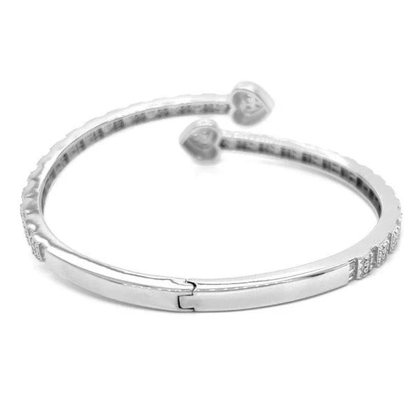 VVS Moissanite Baguette Heart bracelet