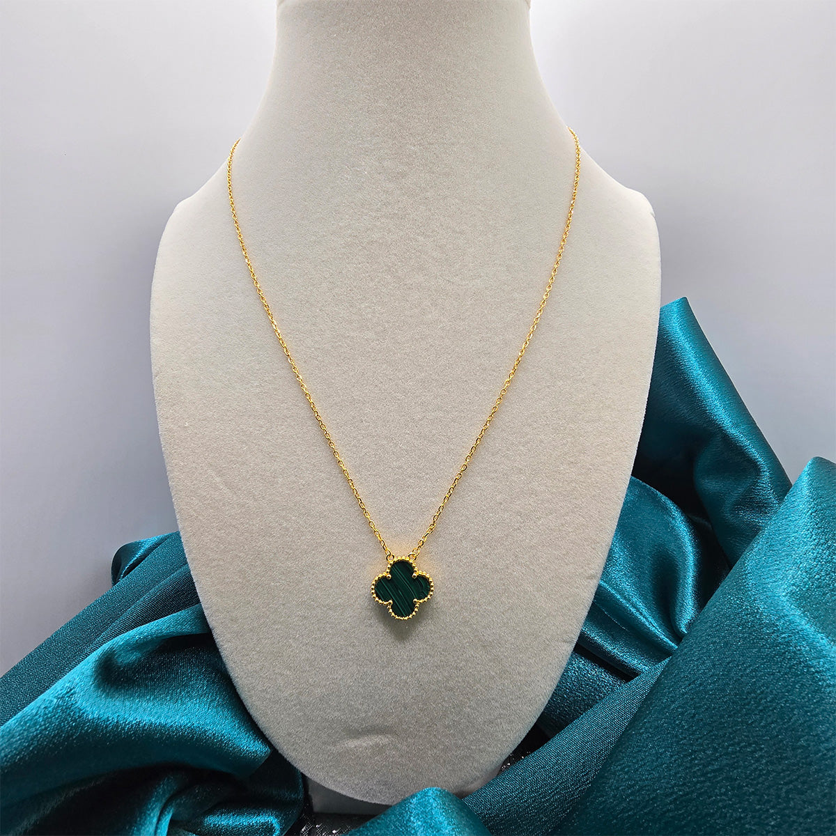 Clover Necklace