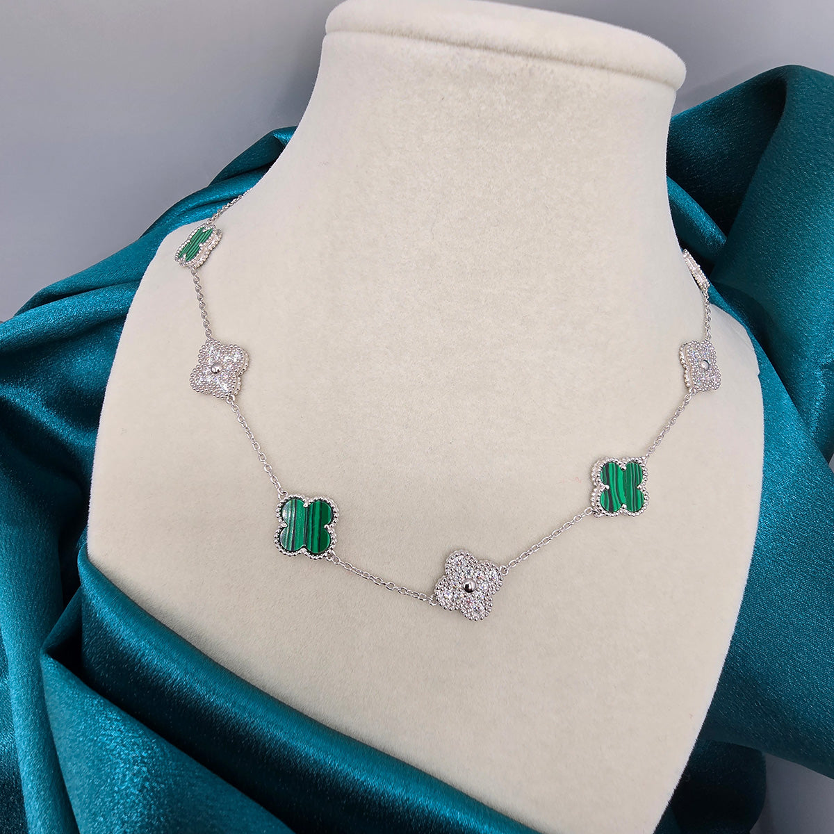 Moissanite Clover Chains